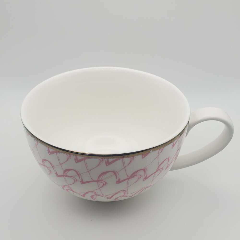 CHAPTERS INDIGO Scribbled Pink Hearts Mug Tea Cup Gold Rim